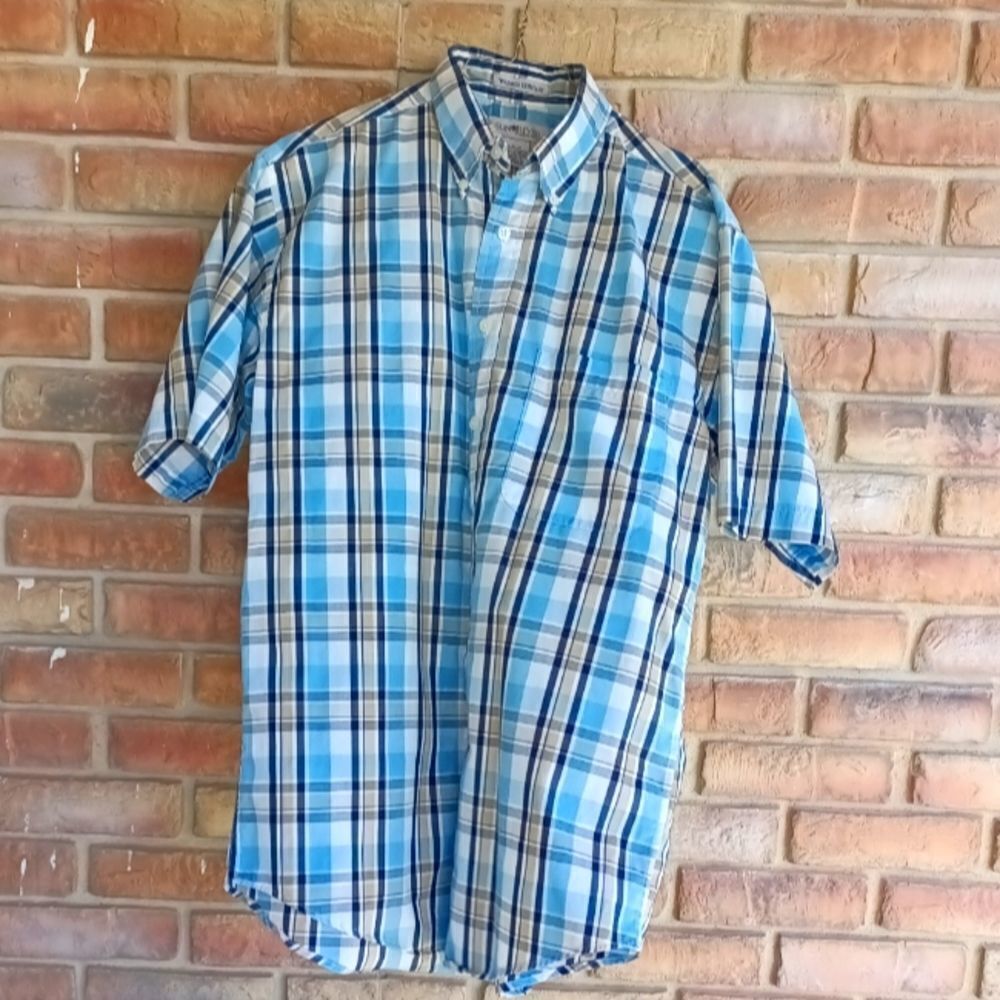 Sun River clothing company plaid shirt w pocket , button down